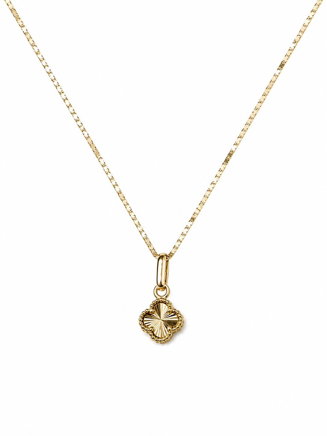 18K Gold Clover Pendant Necklace – 19.7” Lightweight Chain