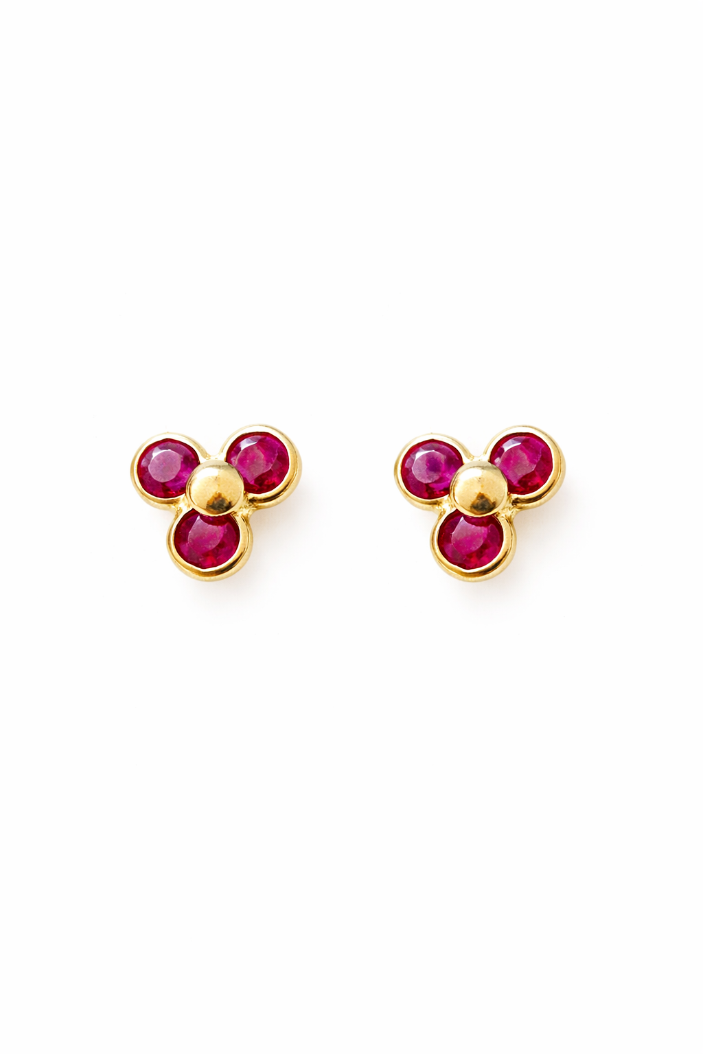 Fuchsia Zircon Clover Stud Earrings in 18K Gold