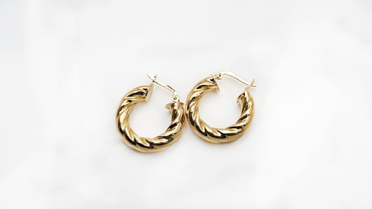 Twisted Hoops 18K – 12–14 mm